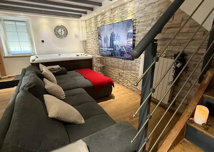 Holiday home Relaxing Maisdon-sur-Sevre